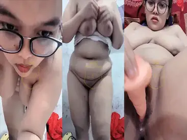 Bokep SMA Ika Montok BBW Colok Memek Pakai Dildo Kost poster