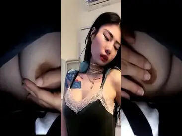 Vey Ruby Jane Tiktokers Remas Toket Utingnya poster