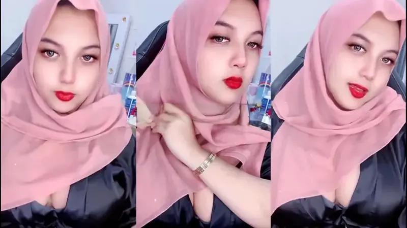 Bokep Jilbab Live Pamer Belahan Toket Mendesah