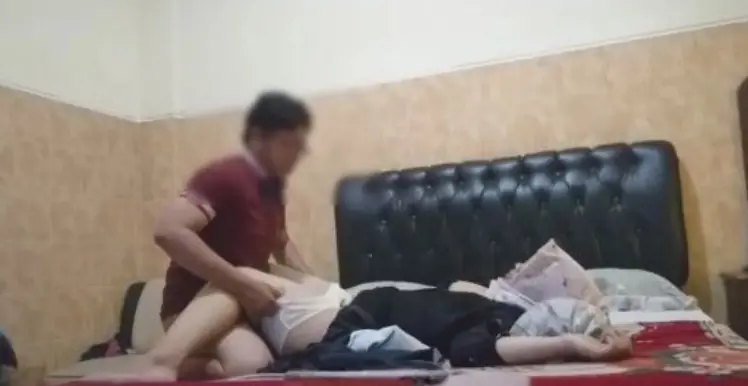 Ngentot Dengan Ukhti Jilbab Cantik Di Kamar